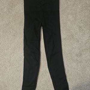 SPANX Women Black Leggings